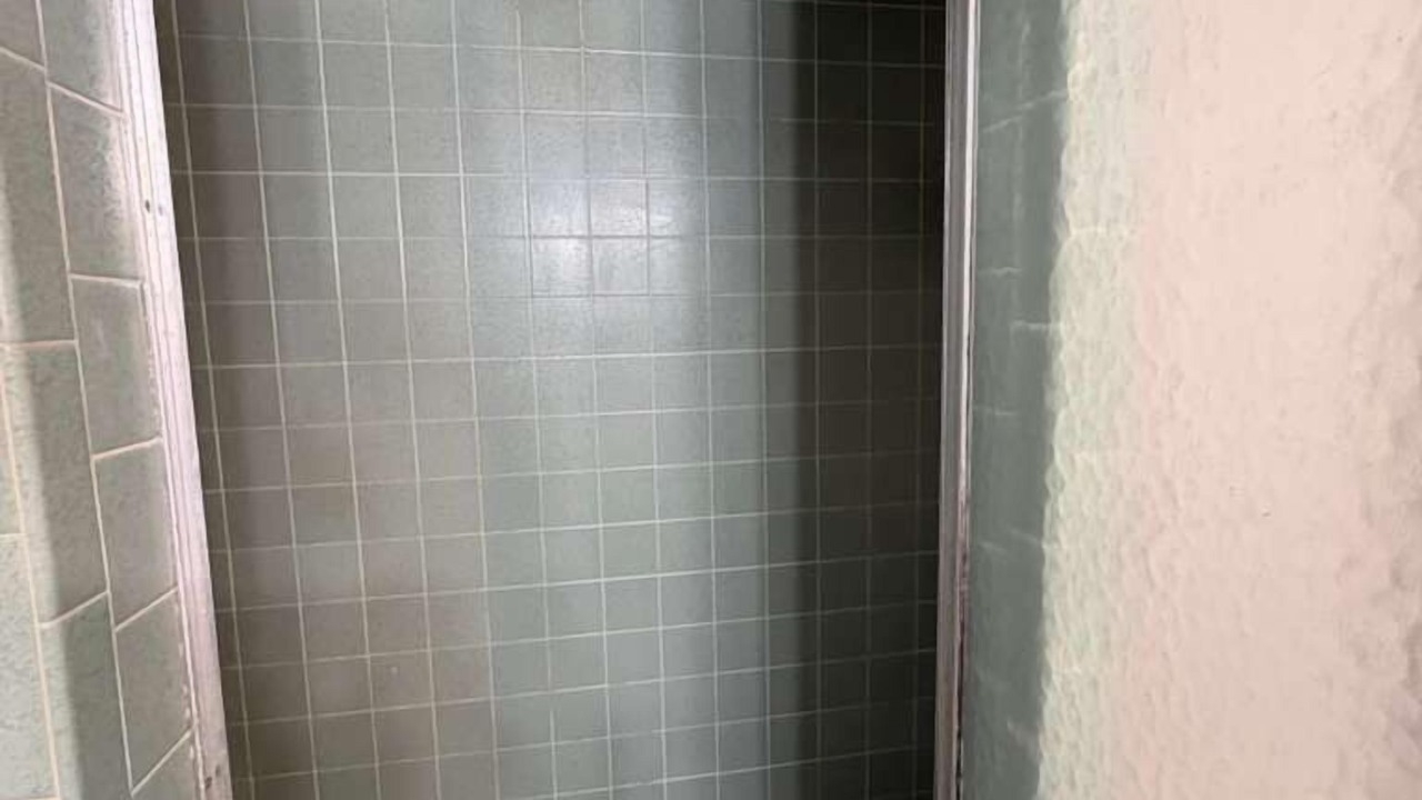 Photo of Bathroom in Flint