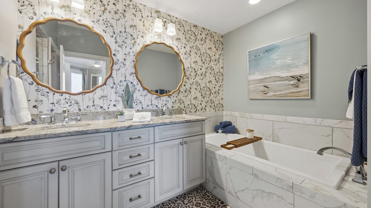 Photo of Bathroom in Amelia City