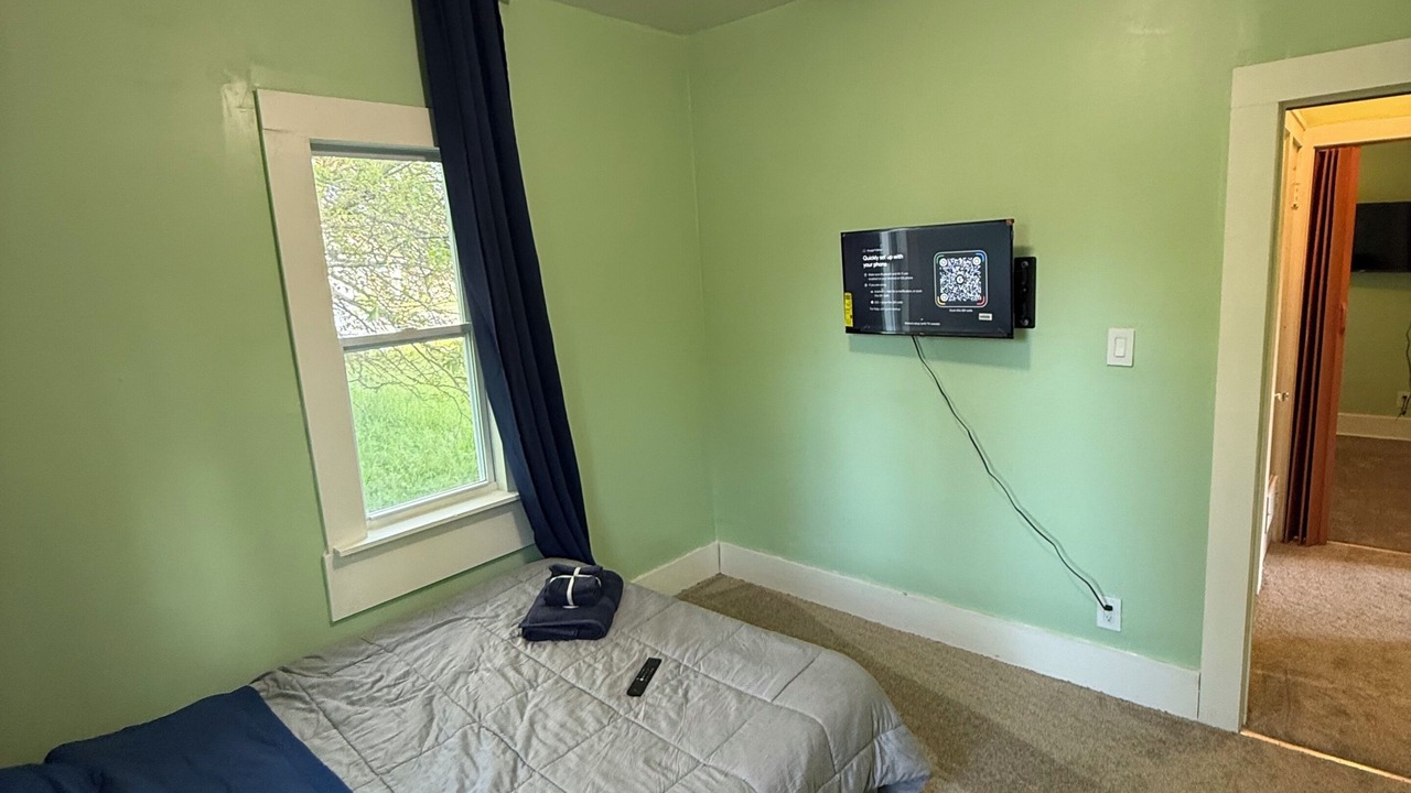 Photo of Bedroom in Detroit