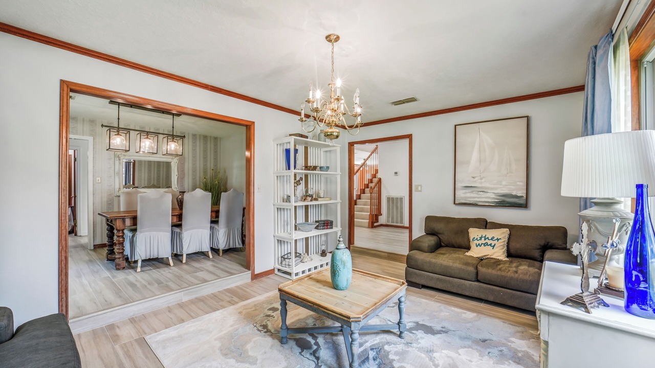 Photo of Livingroom in Brazos Country