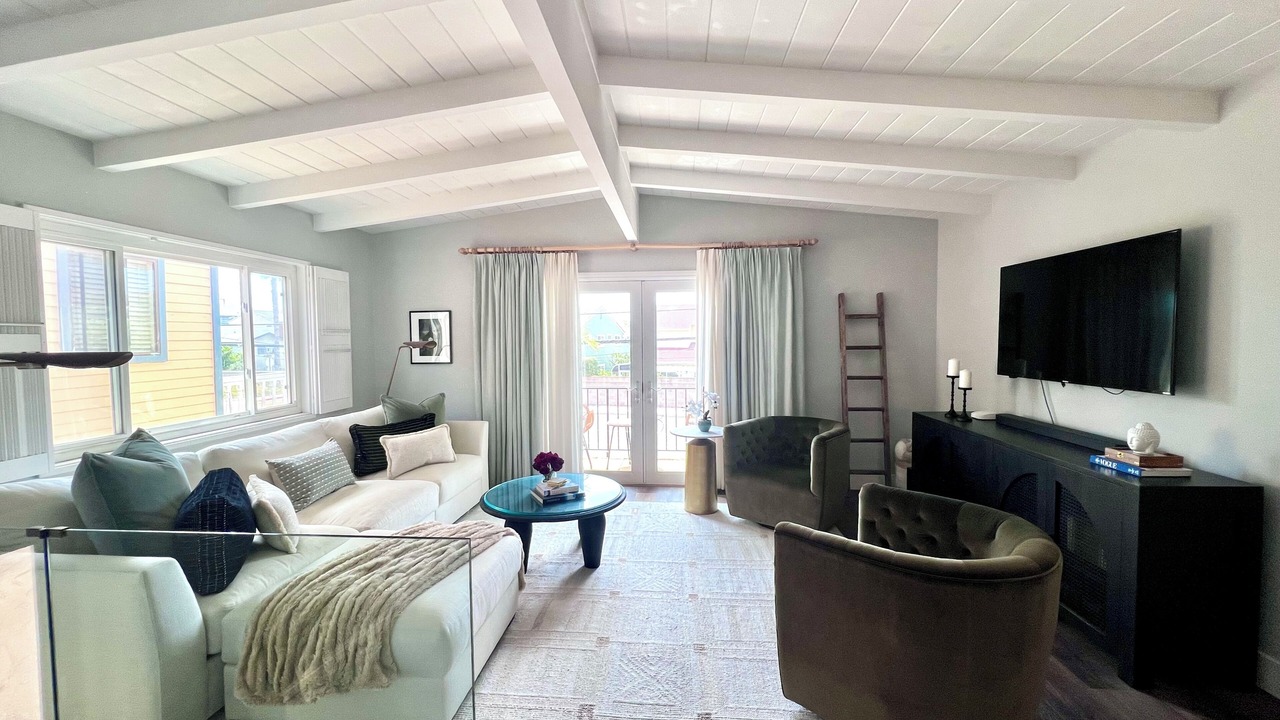 Photo of Livingroom in Hermosa Beach