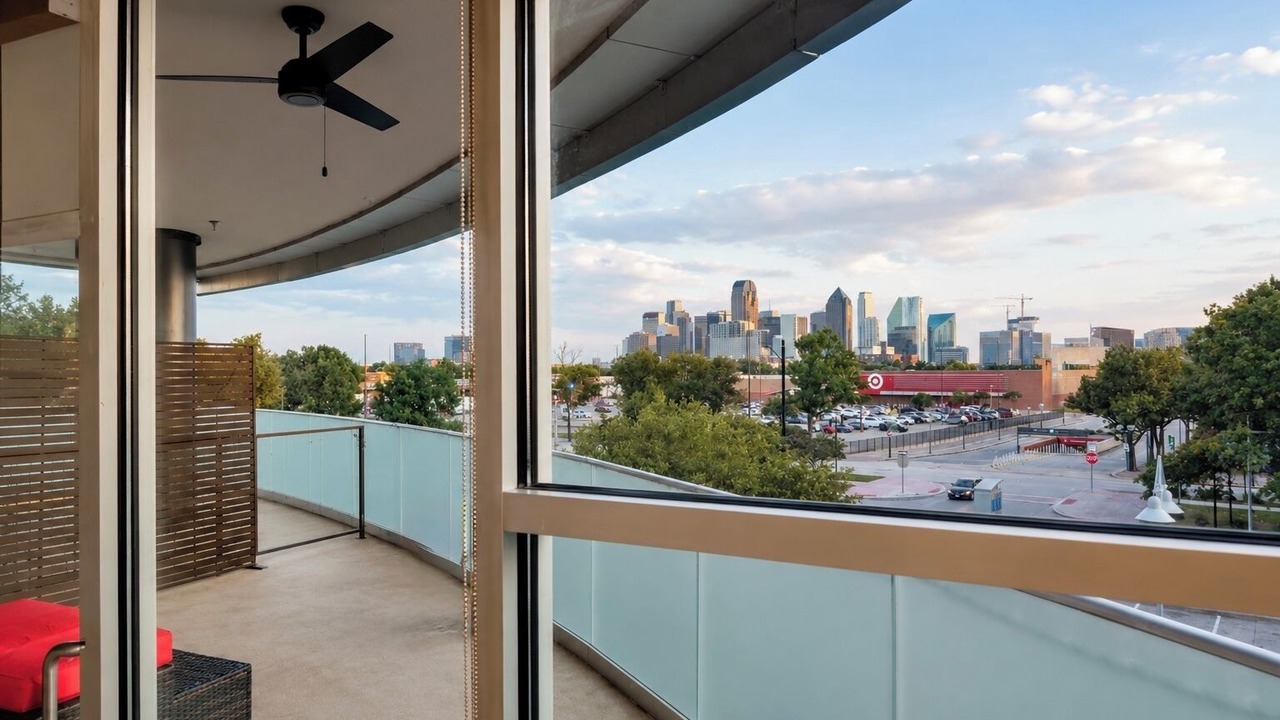 Photo of Patio Balcony in Cityplace