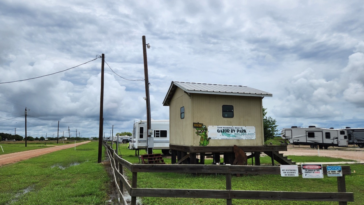 Photo of Others in Long Mott