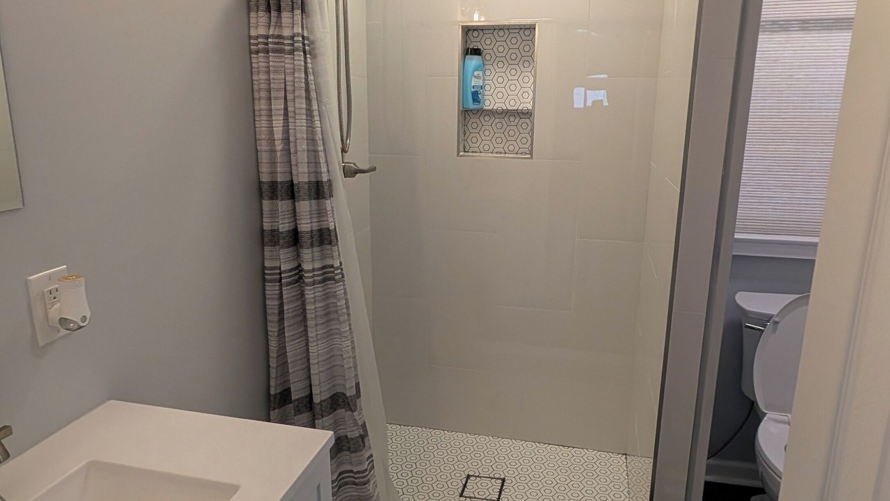 Photo of Bathroom in Lake Waccamaw