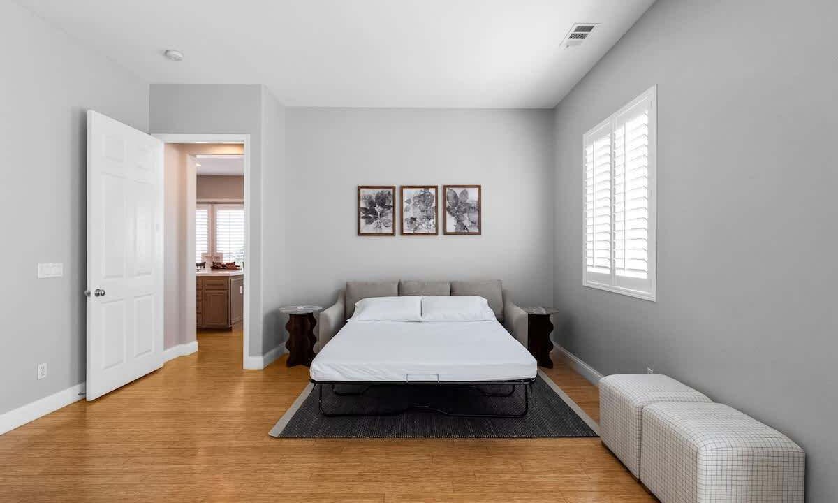 Photo of Bedroom in Woods Valley