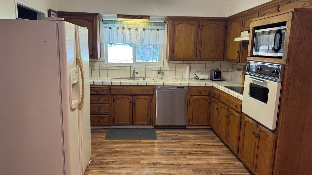 Photo of Kitchen in Raisin
