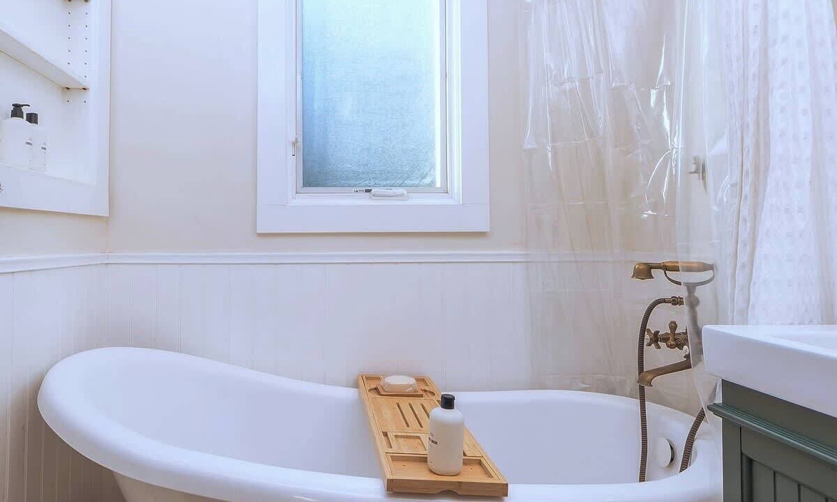 Photo of Bathroom in Atwater Village