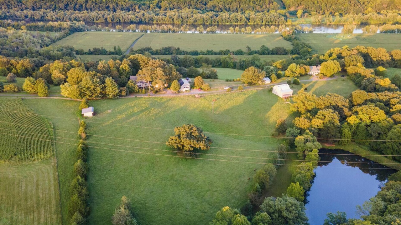 Photo of Outdoor in Scottsville