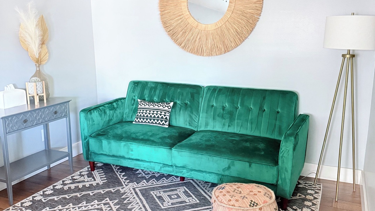 Photo of Livingroom in Murraysville