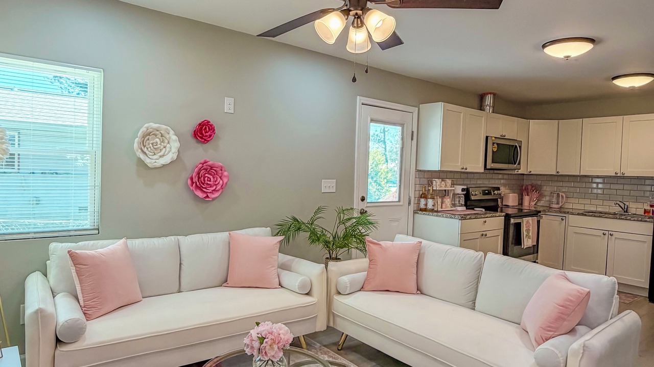 Photo of Livingroom in Concord