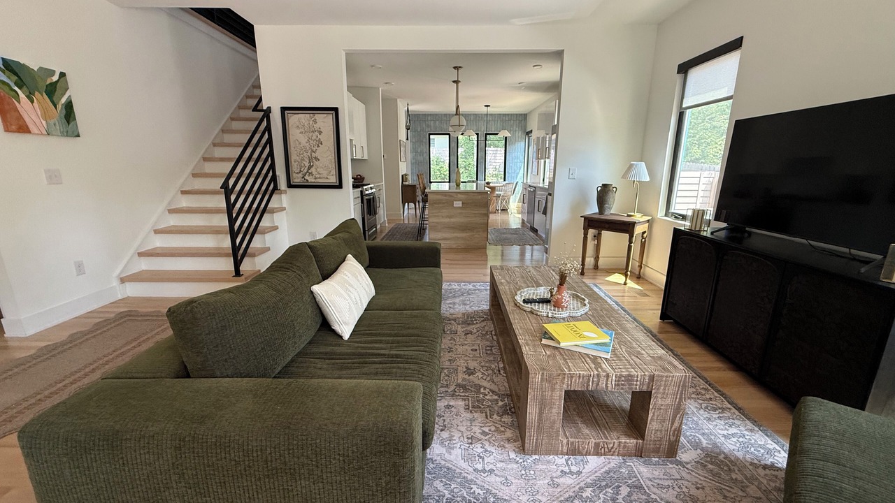 Photo of Livingroom in Lincoln Heights