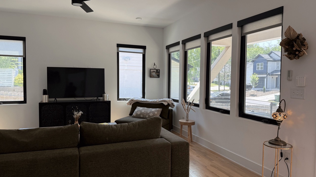 Photo of Livingroom in Lincoln Heights