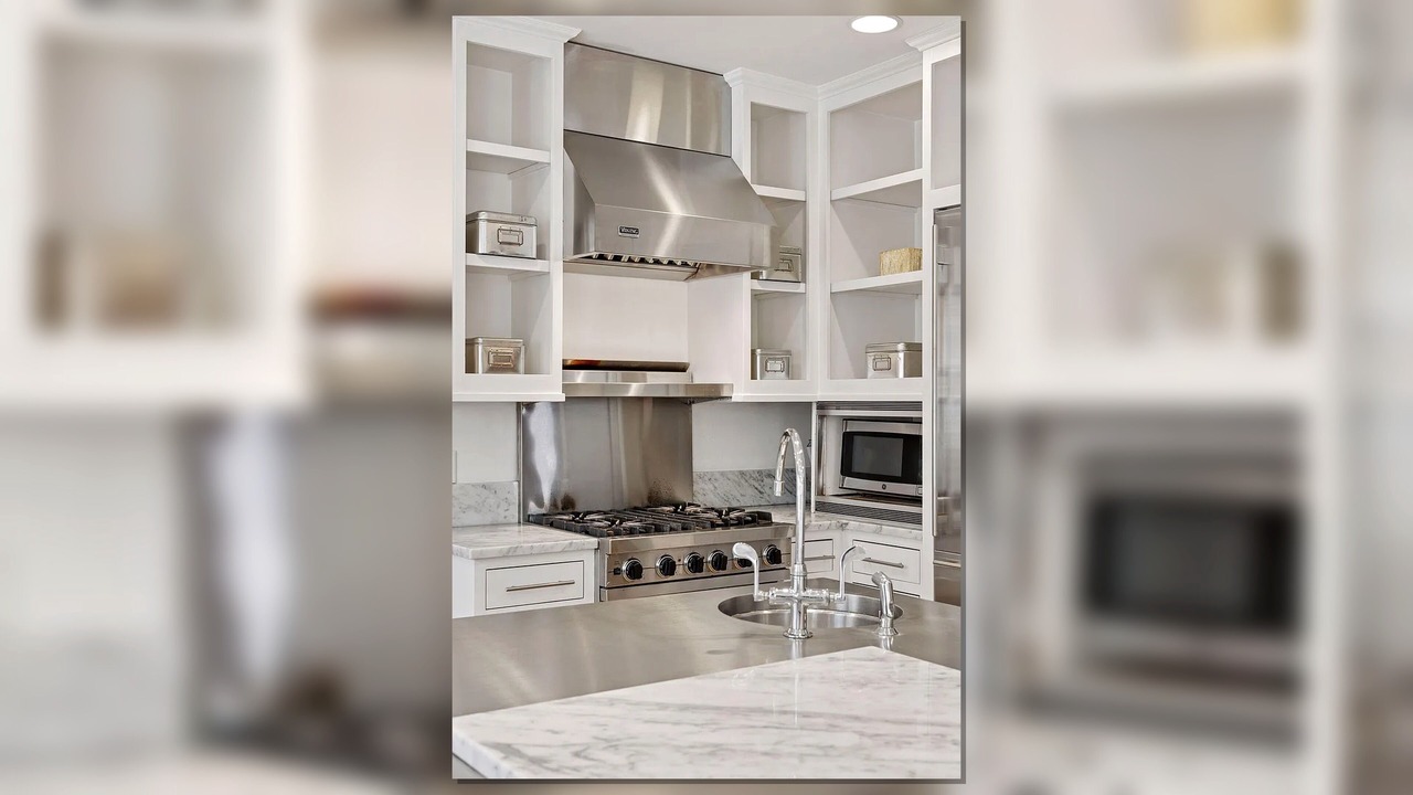 Photo of Kitchen in Lowry Hill