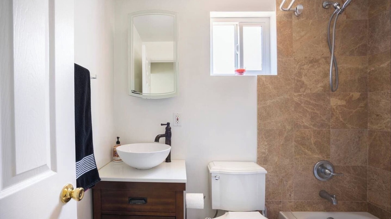 Photo of Bathroom in Palms