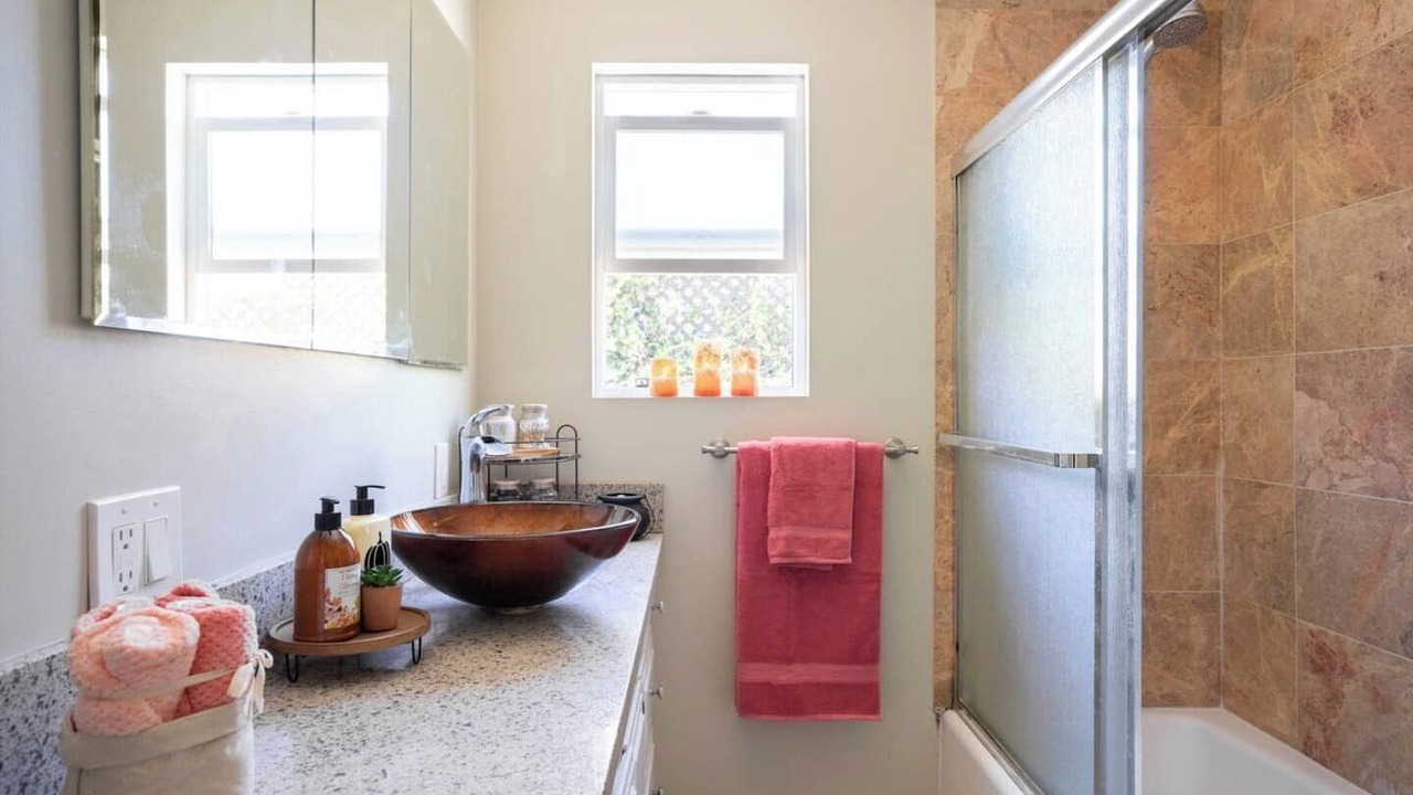Photo of Bathroom in Palms