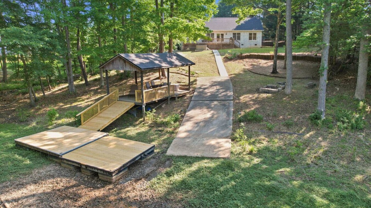 Photo of Outdoor in Bowling Green