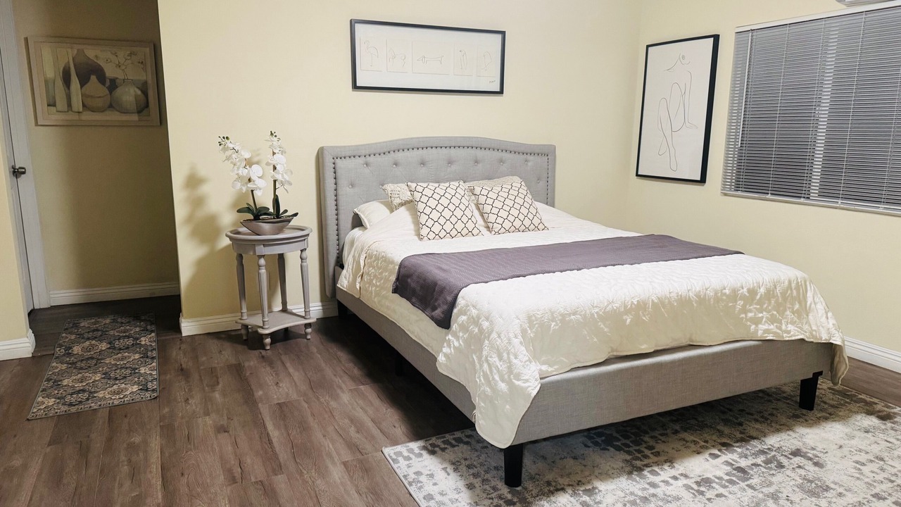 Photo of Bedroom in Mid Central