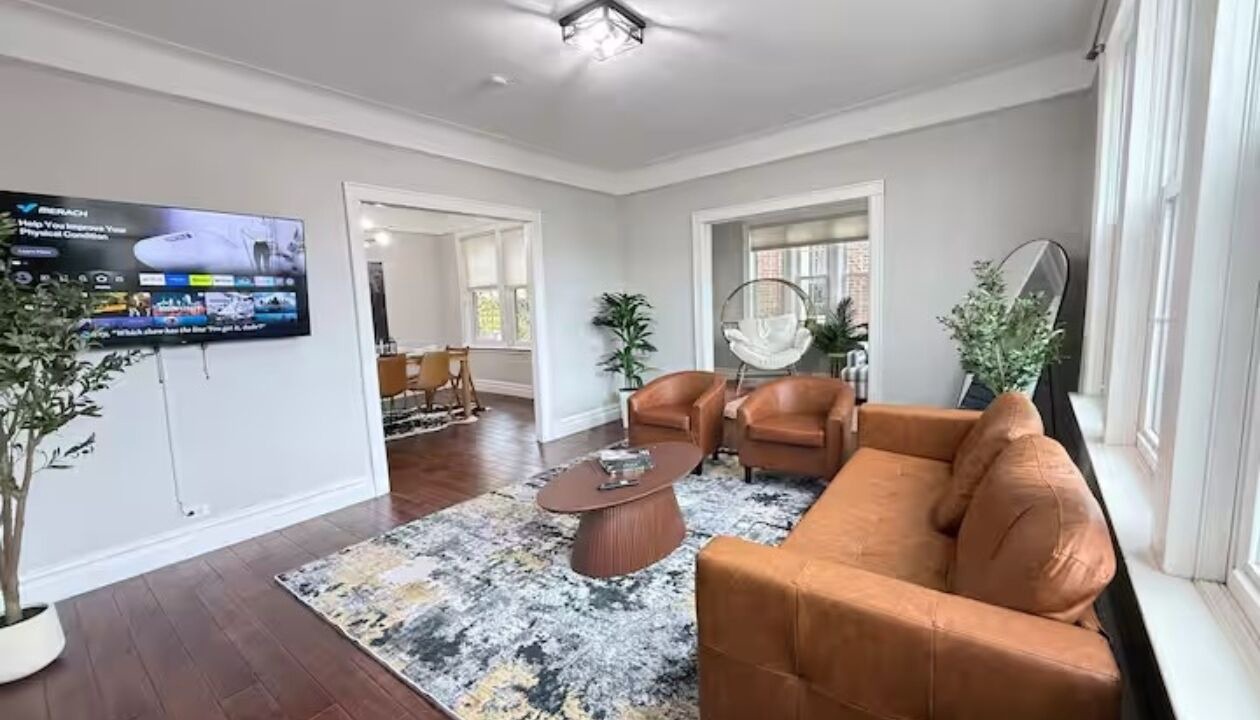 Photo of Livingroom in North Side