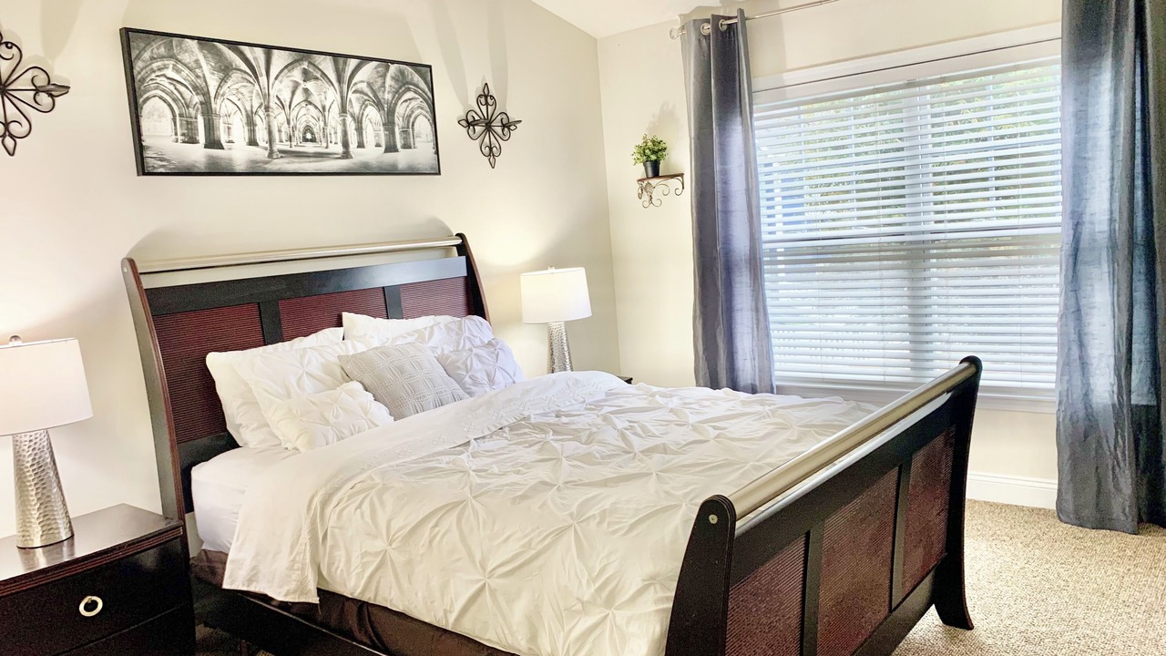 Photo of Bedroom in Wesley Heights