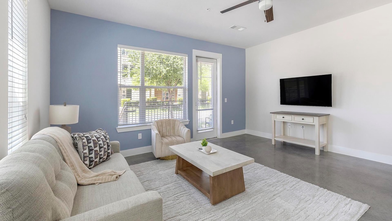 Photo of Livingroom in Old East Dallas