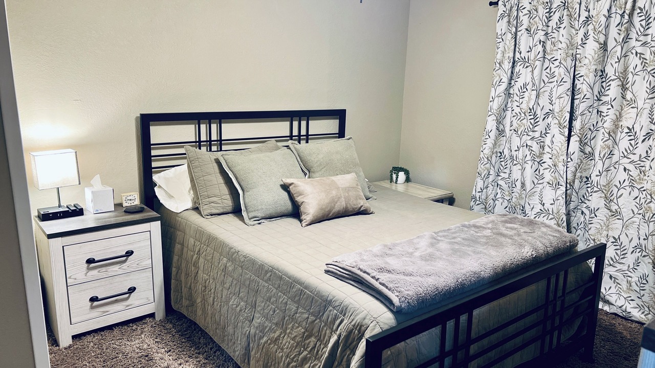 Photo of Bedroom in Brookeland