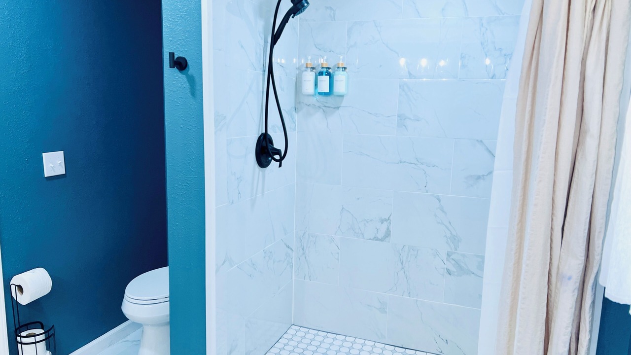 Photo of Bathroom in Brookeland