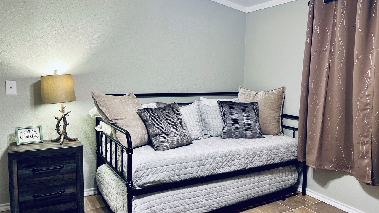 Photo of Bedroom in Brookeland