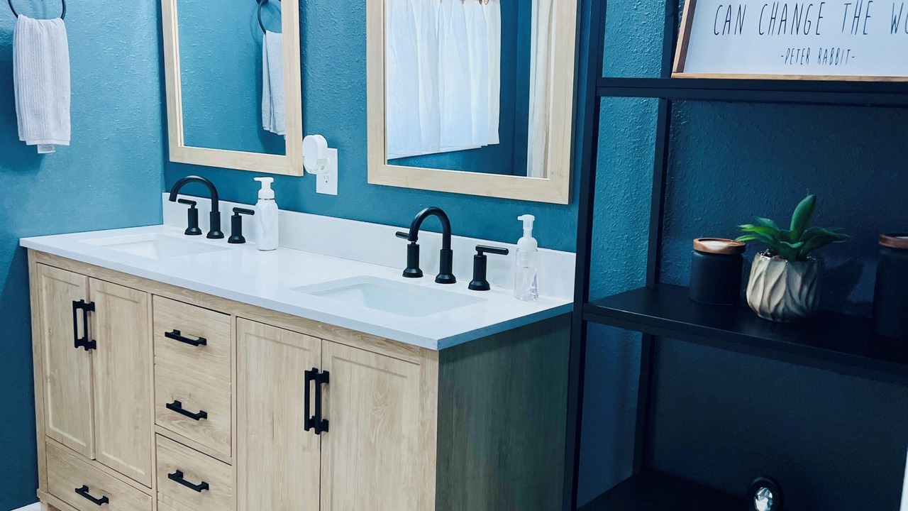 Photo of Bathroom in Brookeland