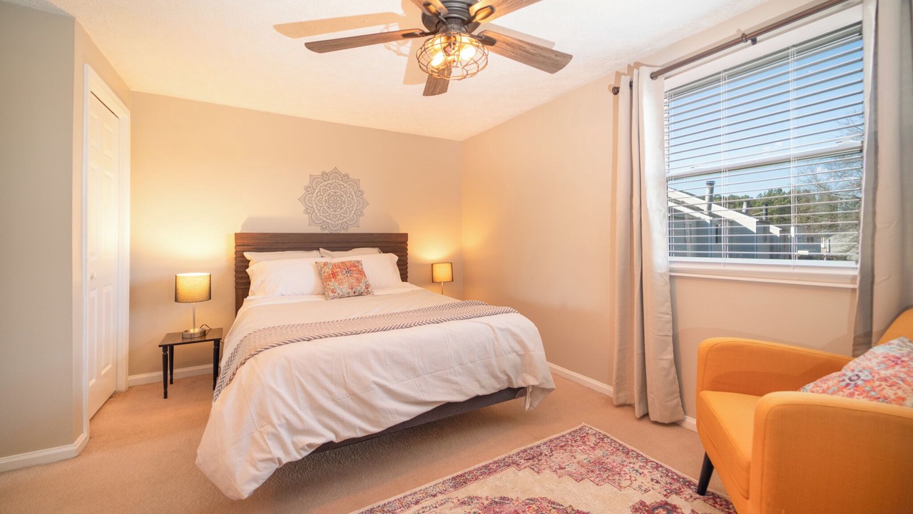 Photo of Bedroom in Pineville