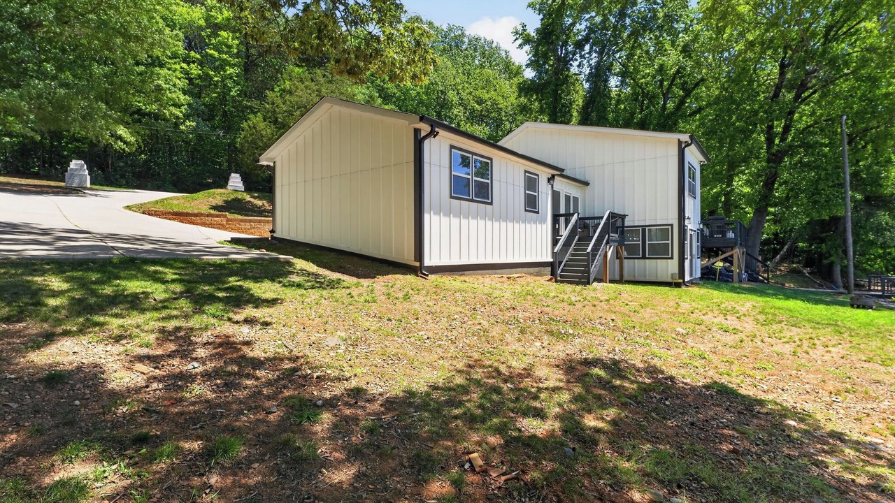 Photo of Outdoor in Dixie - Berryhill
