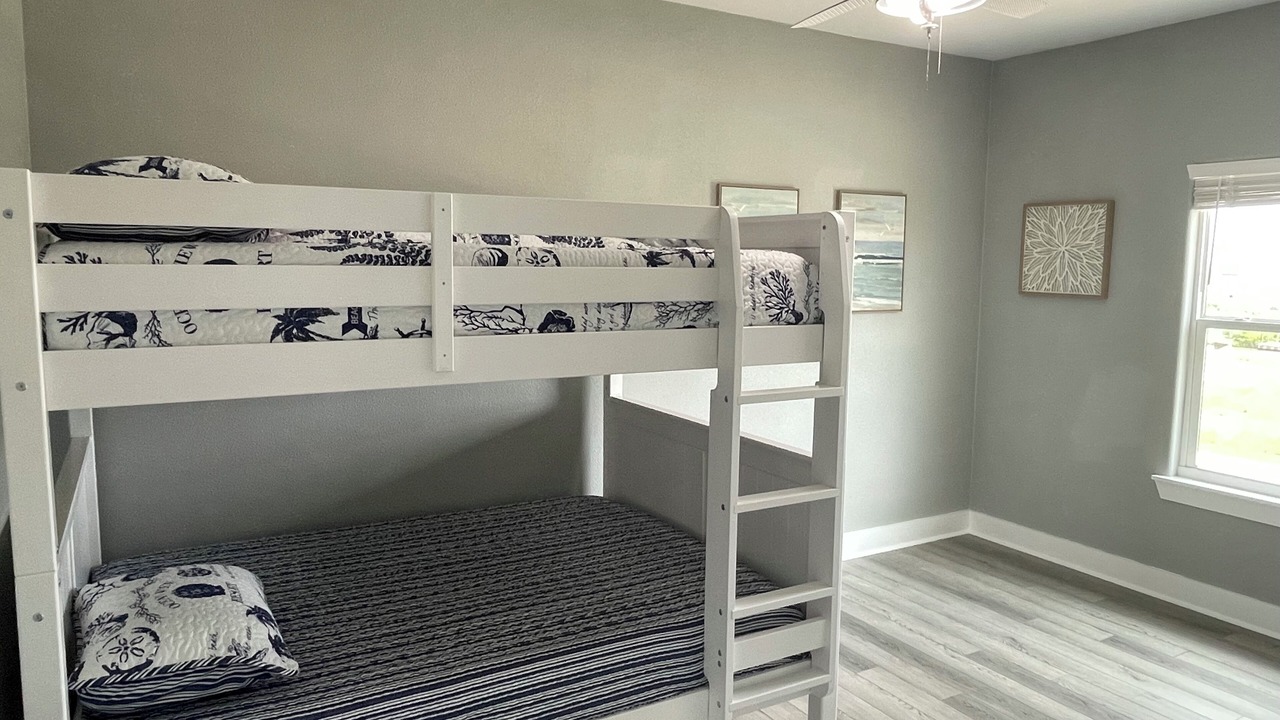 Photo of Bedroom in Port Bolivar