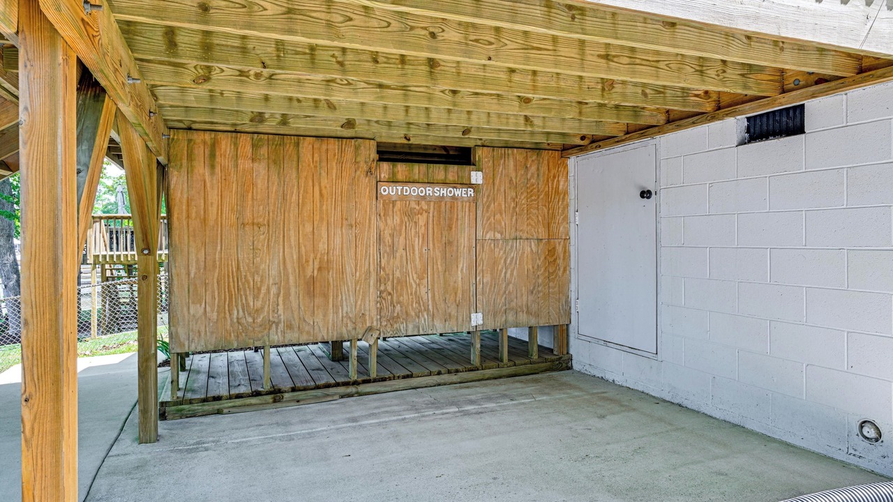 Photo of Outdoor in Southmont