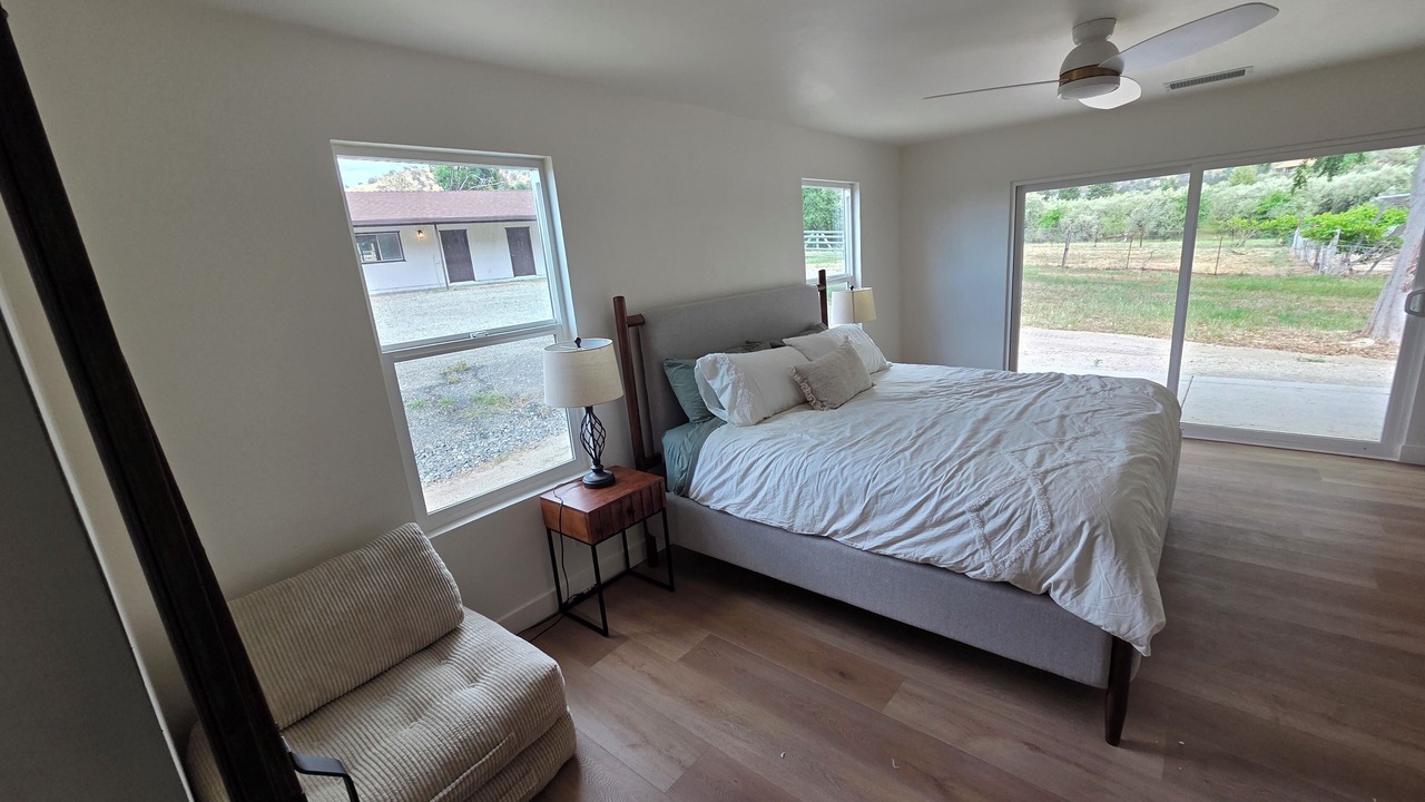 Photo of Bedroom in Porterville