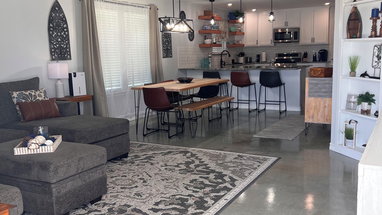 Photo of Livingroom in Rockport