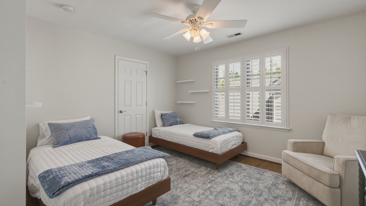 Photo of Bedroom in Woodlake