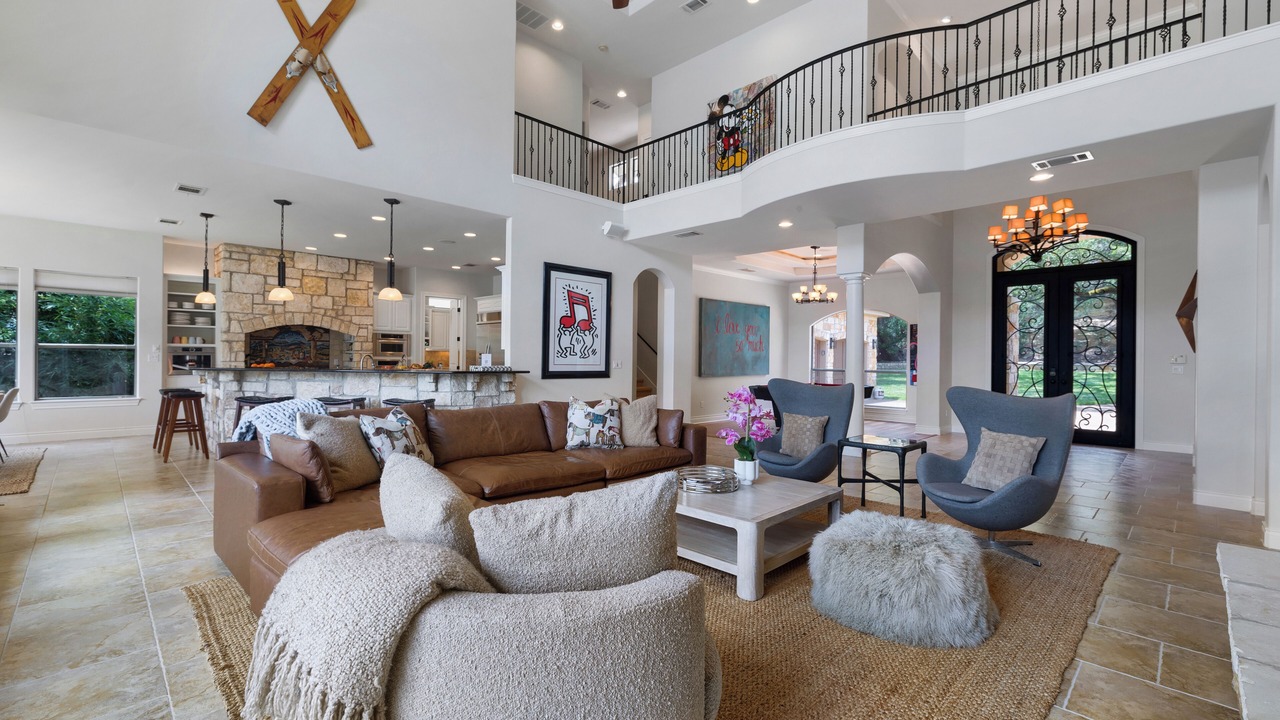 Photo of Bedroom in Oak Shores On Lake Austin