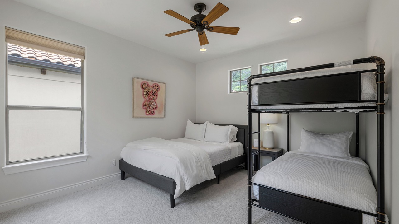 Photo of Bedroom in Oak Shores On Lake Austin