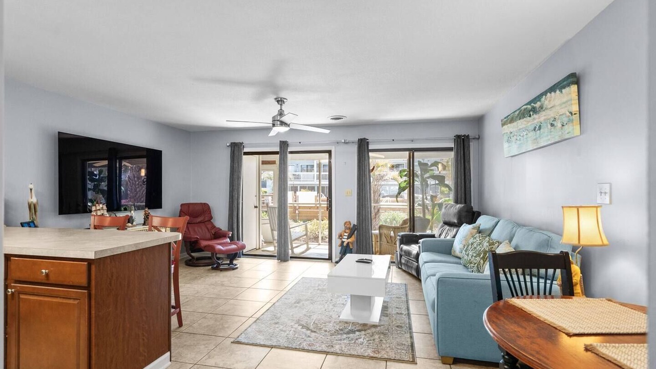 Photo of Livingroom in Little River