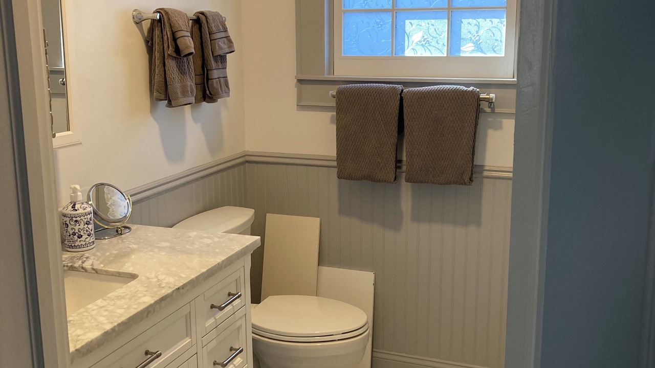 Photo of Bathroom in Wesley Heights
