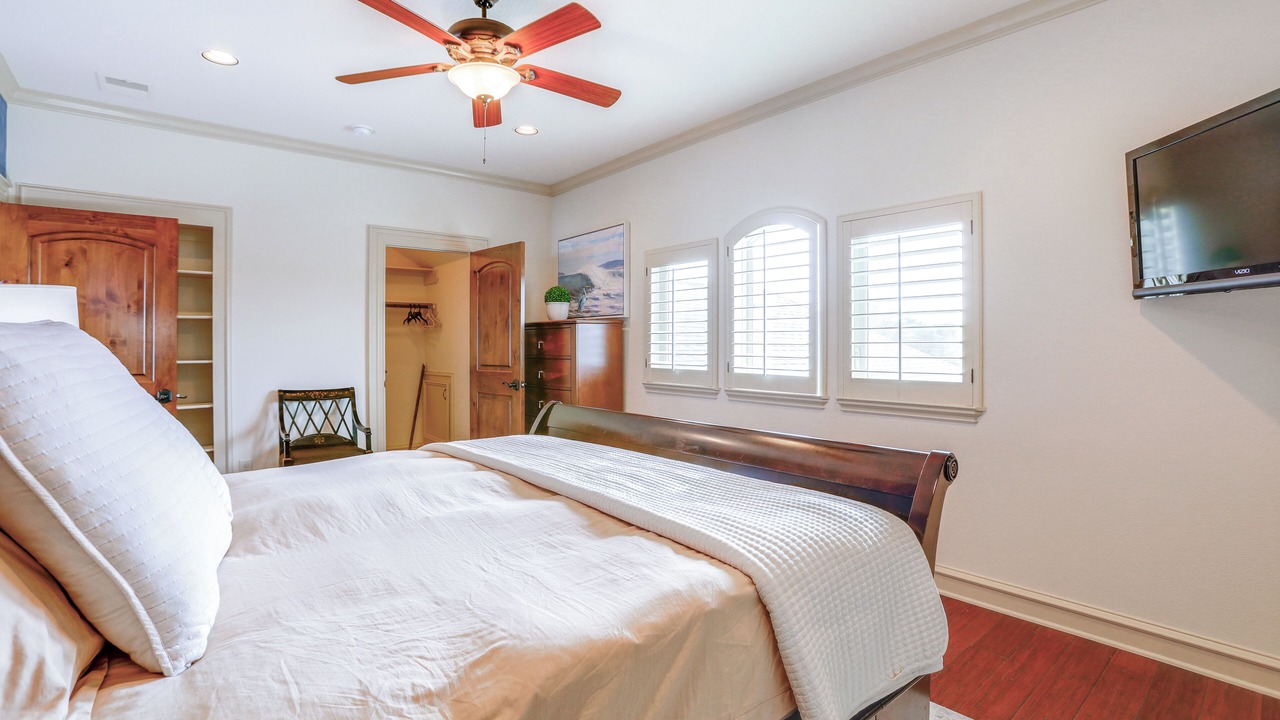 Photo of Bedroom in El Lago