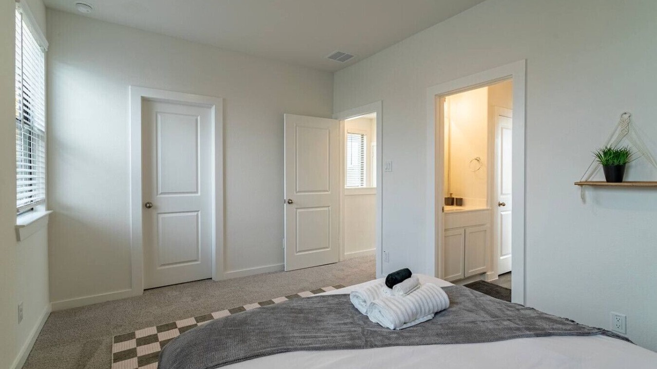Photo of Bedroom in Richmond