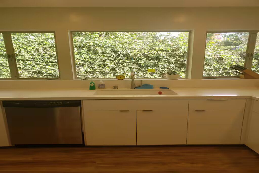 Photo of Kitchen in La Canada Flintridge