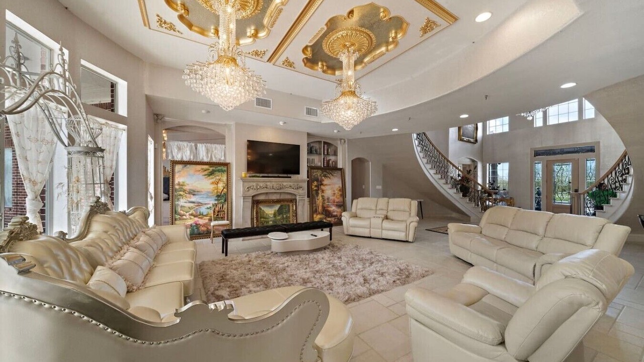 Photo of Livingroom in Dickinson