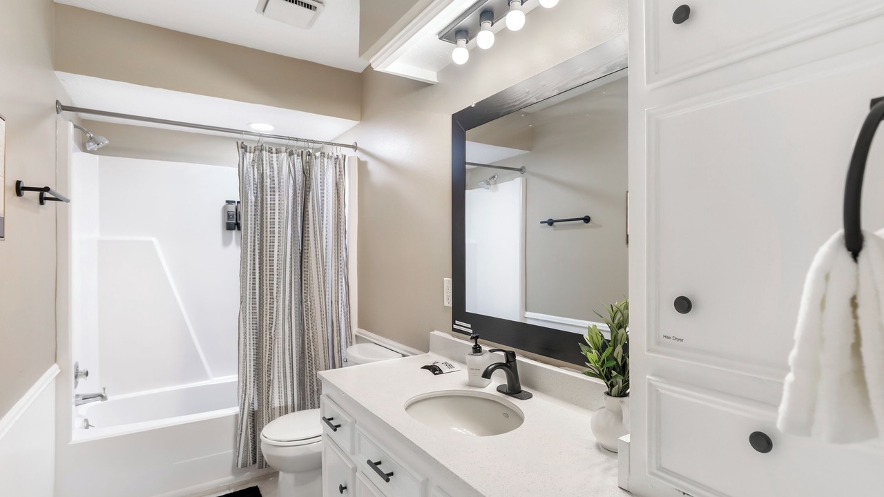 Photo of Bathroom in Klein