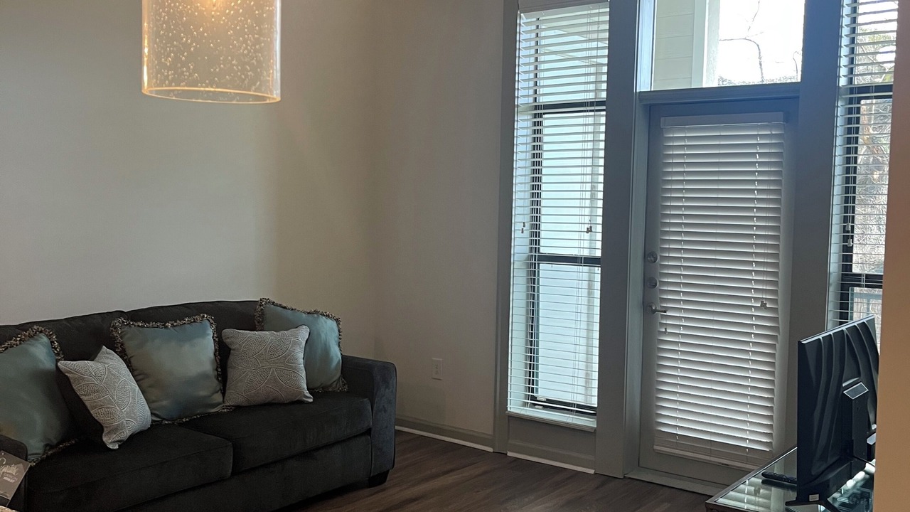 Photo of Livingroom in Westside