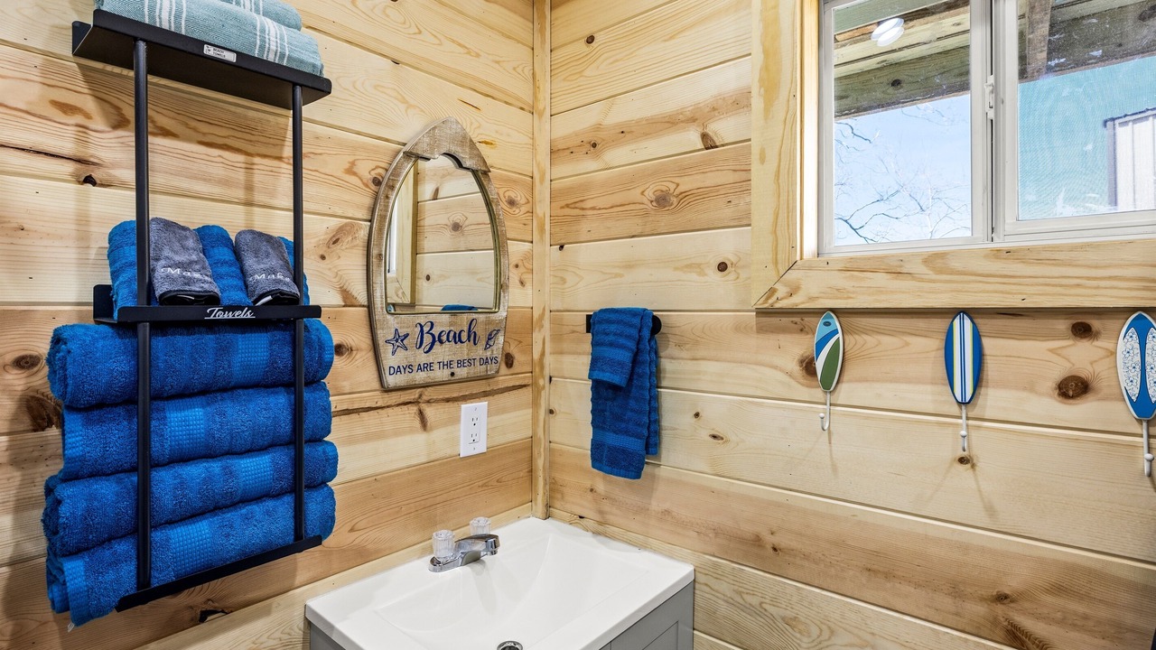 Photo of Bathroom in Crystal Beach