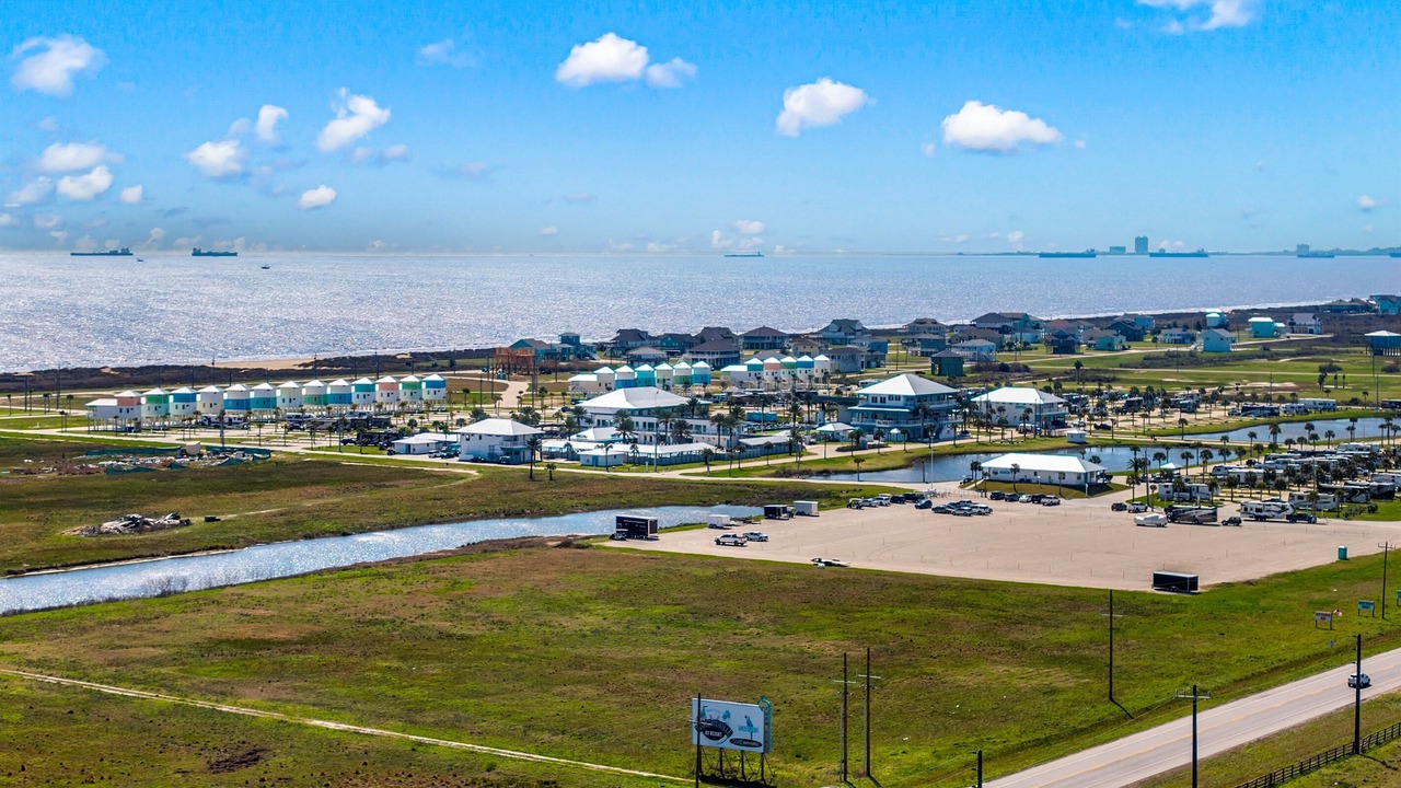 Photo of Outdoor in Crystal Beach