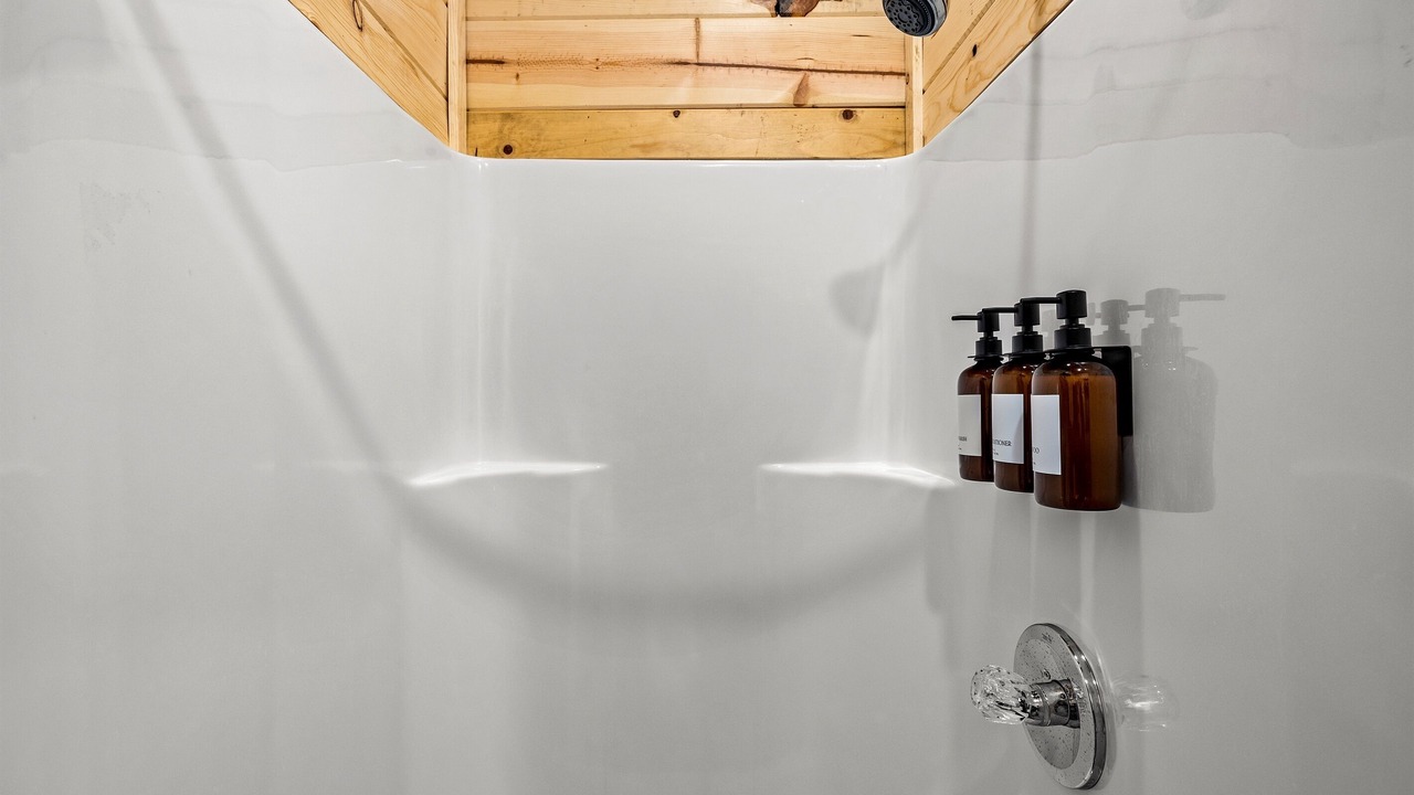 Photo of Bathroom in Crystal Beach
