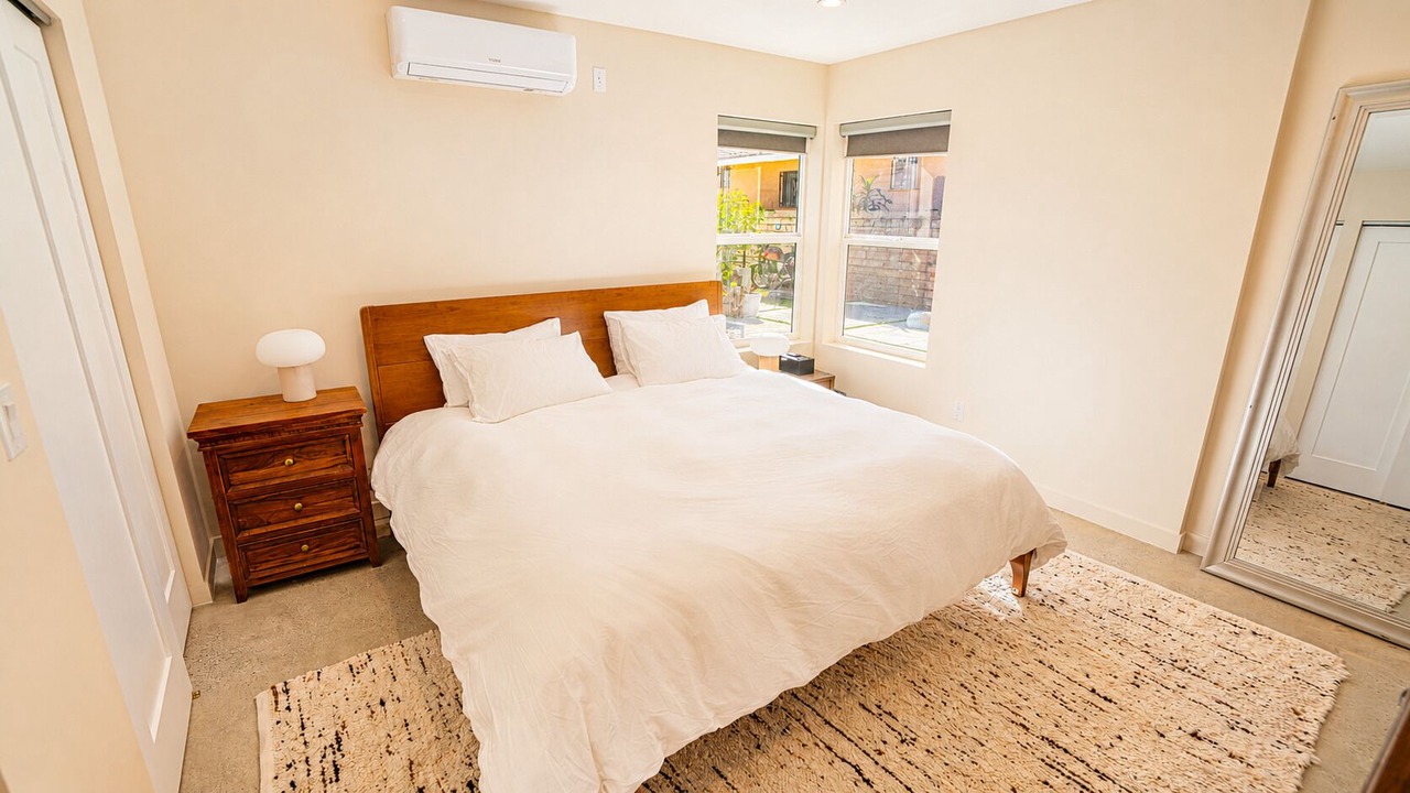 Photo of Bedroom in Los Angeles