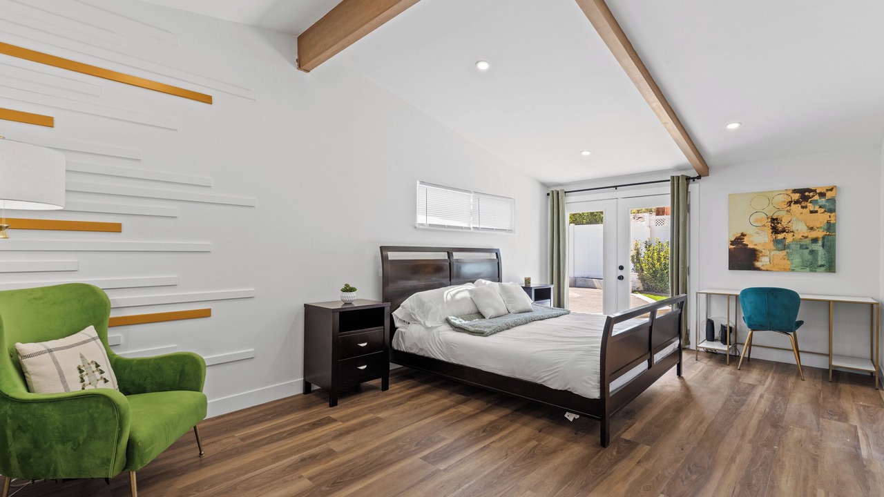 Photo of Bedroom in Woodland Hills